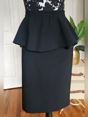 ST. John Knits Peplum Midi Pencil Skirt Vintage 40s-50s Classic Style Size 12.